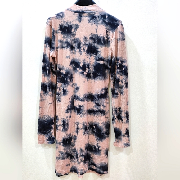 Fashion nova new dress - Picture 7 of 7